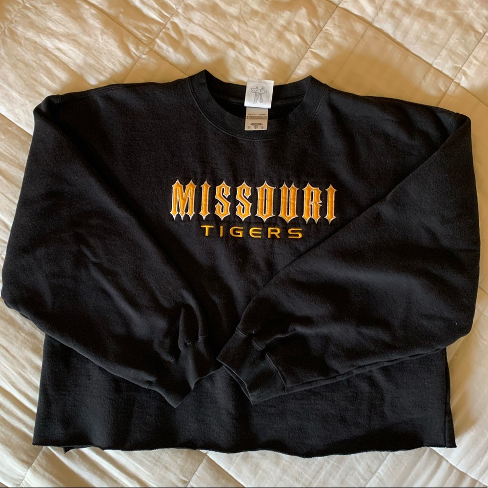 VINTAGE MIZZOU CROP SWEATSHIRT